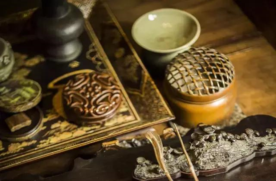 极品网红诱惑一区在线 香精与香料(100)—榅桲