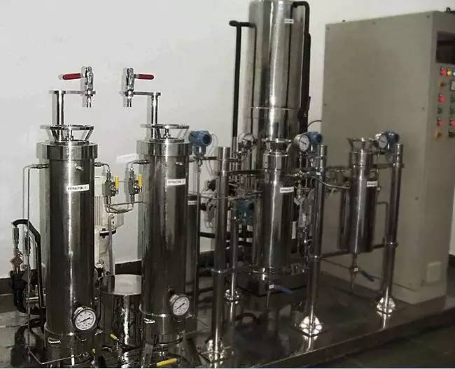 经典三级视频在线观看 香水有什么化学背景？